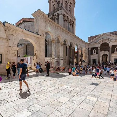 Apartment Golden Dream In Diocletian Palace *